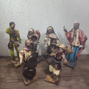 Vintage Mexican Folk Art Paper Mache  Handmade Figurines Lot Of 6